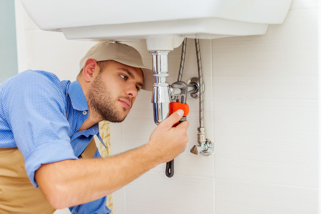 Signs You Need to Call an Emergency Plumber